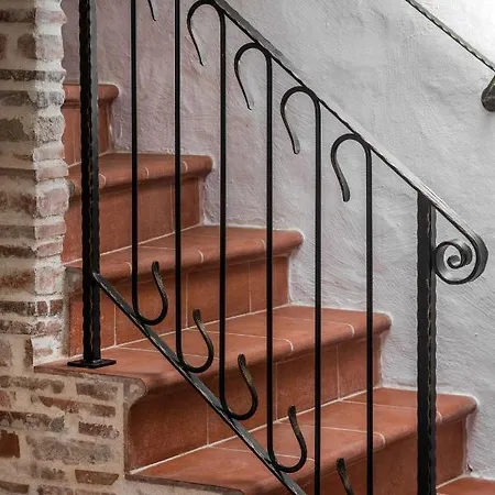 Manda Korina Villa *