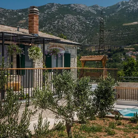 Villa Manda Korina