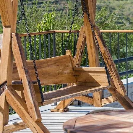 Manda Korina Villa *