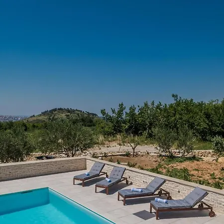 Villa Manda Korina