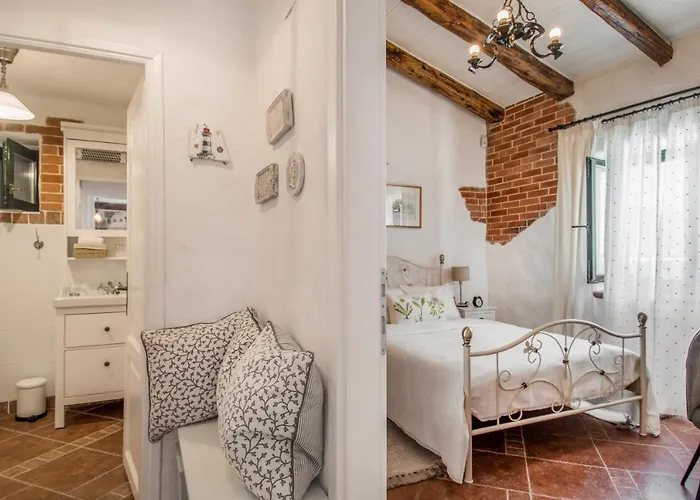 Manda Korina Villa Klis