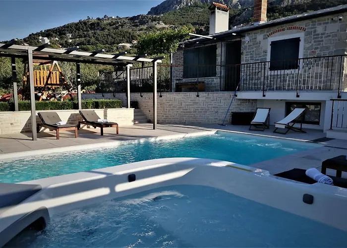 Villa Manda Korina *