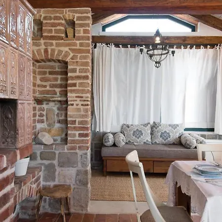 Manda Korina 克利斯