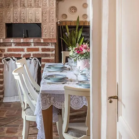 Manda Korina * 克利斯